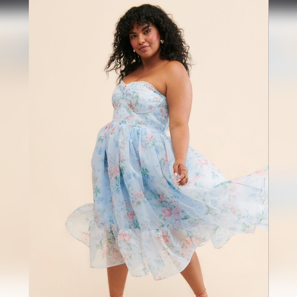 Selkie Strapless Pastel Floral Dress